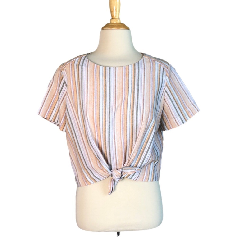 FASHION ON EARTH Jr. Large Linen Blend Pink Blue Striped Tie Front Top Feminine